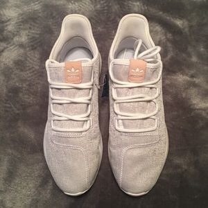 NEW Adidas Women’s Tubular Shadow shoes